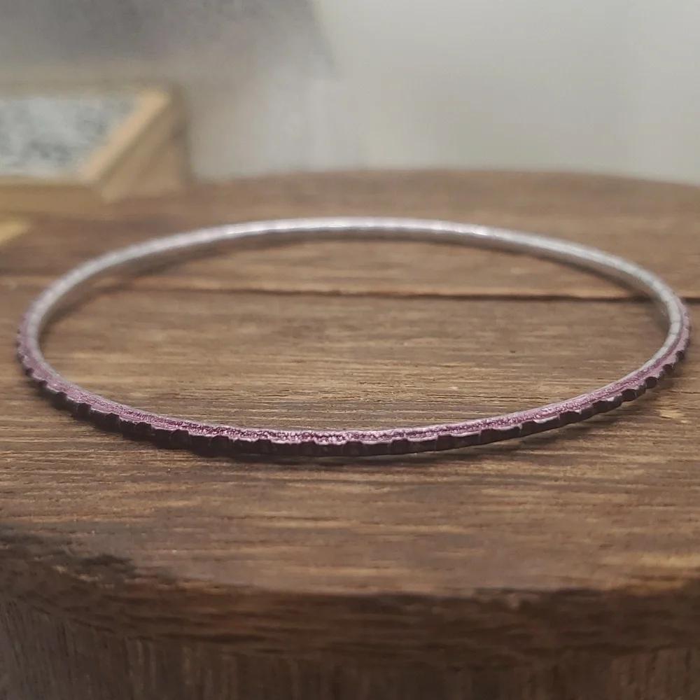 B658 scalloped edges purple bracelet‎ slider